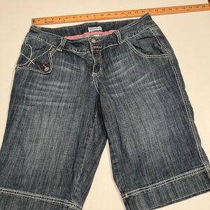 EUC Women’s Size 16/14 Venezia Denim Stretch Shorts 🔥🔥(D3)
